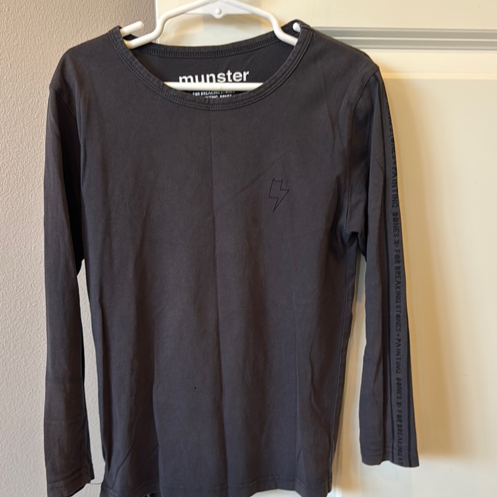 Munster Gray Long Sleeve Tee